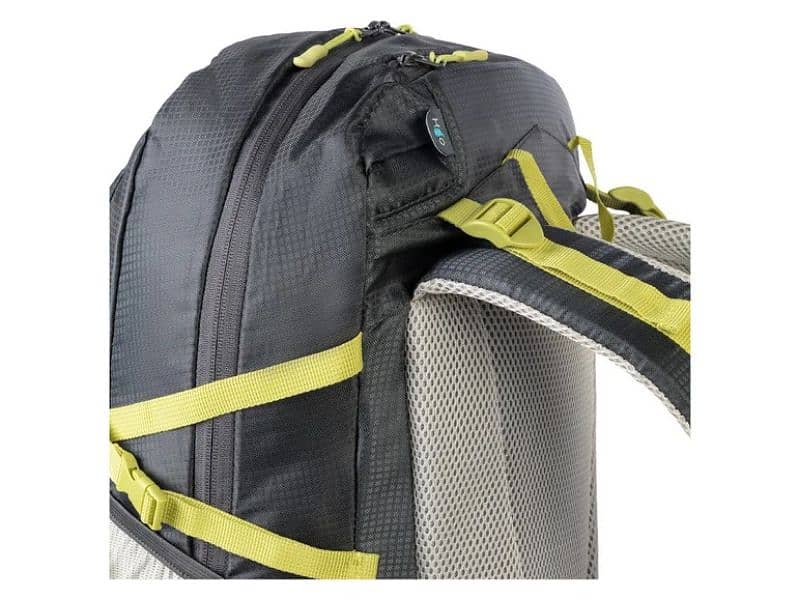 crivit hiking bag 30L 4