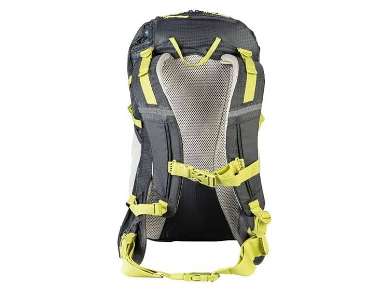 crivit hiking bag 30L 5