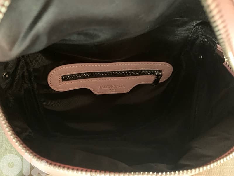 Balenciaga baby Pink leather crossbag 7