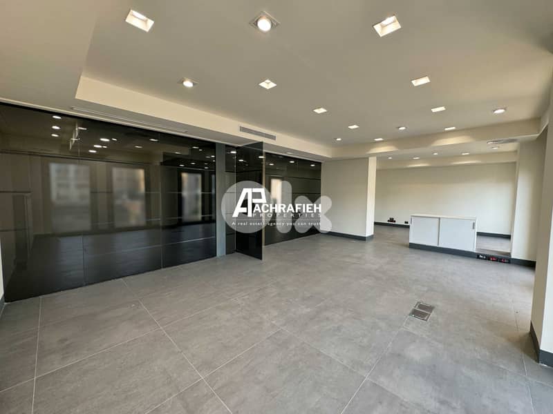 Office For Rent in Downtown - مكتب للأجار في وسط بيروت 0