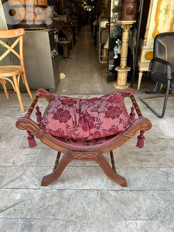 frensh bench taboure salon بانكيت صالون مقعد واحد فرنسية حالة ممتازة 1