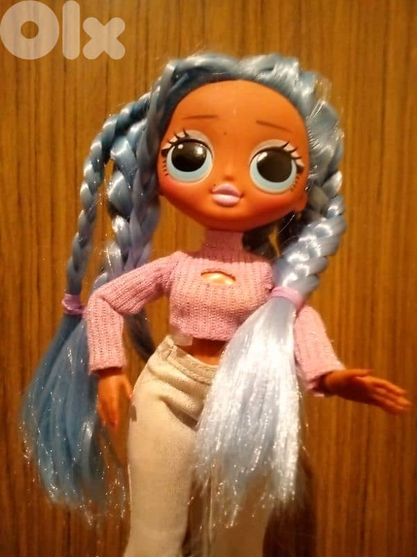 LOL OMG WINTERDISCO Great doll braided hair in her own wear+Shoes=31$ 1