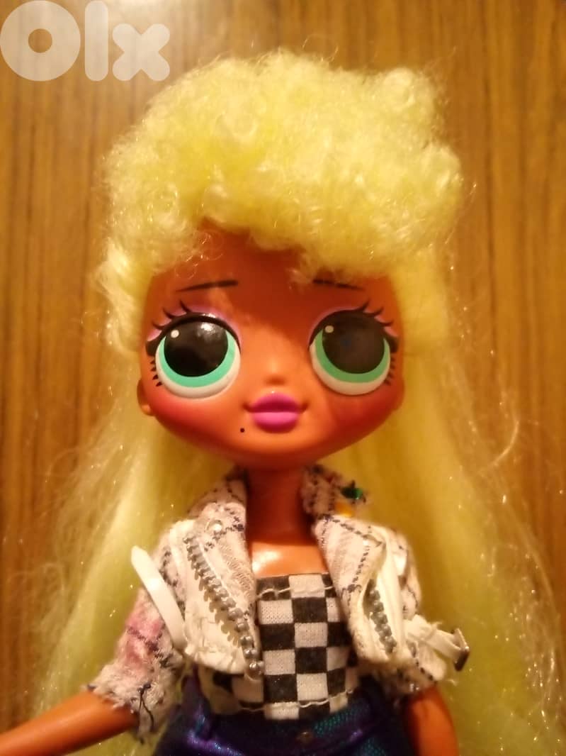 LOL LADY DIVA OMG 1st Series Great doll wear+her own Shoes=33$ 1