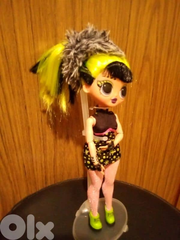 LOL OMG REMIX ROCK BHAD GIRL As new dressed good doll+Boots=31$ 0