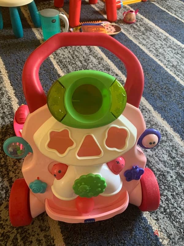 Chicco baby walker 1