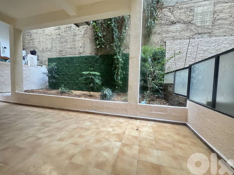 Renovated GF Apartment+Garden 4 Sale in Achrafieh  - شقة  في الأشرفية 0