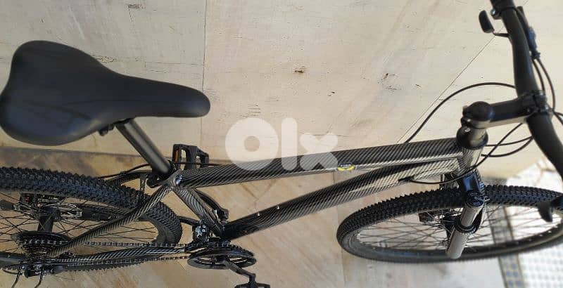 Carbon design carbon 26" disc brakes lockout suspension 21 speed 2
