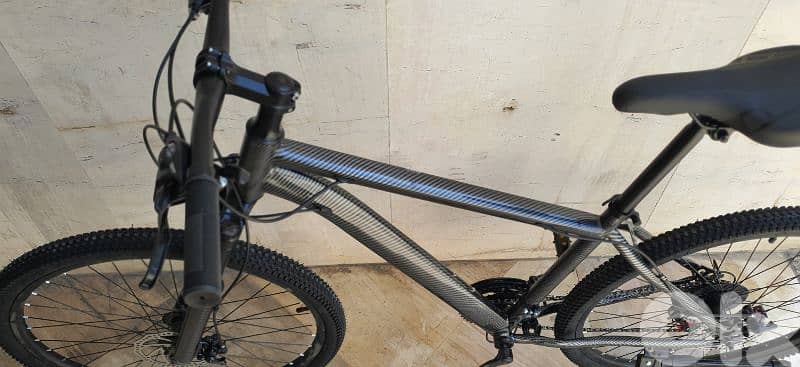 Carbon design carbon 26" disc brakes lockout suspension 21 speed 3