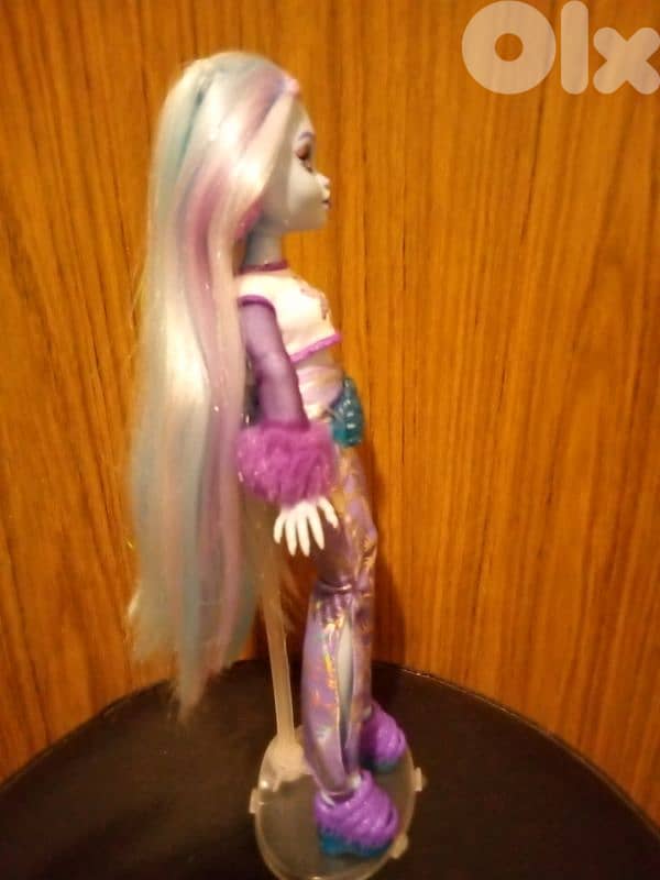 MONSTER HiGH ABBEY BOMINABLE Great doll taller than a regular doll=25$ 3