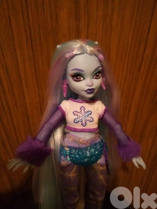 MONSTER HiGH ABBEY BOMINABLE Great doll taller than a regular doll=25$ 4