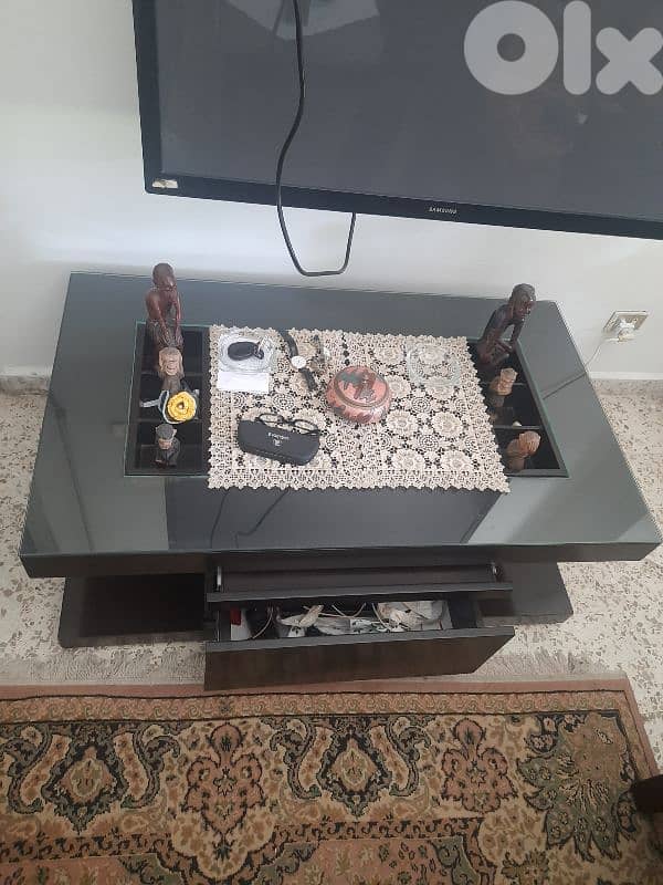 طاولة صالون 0