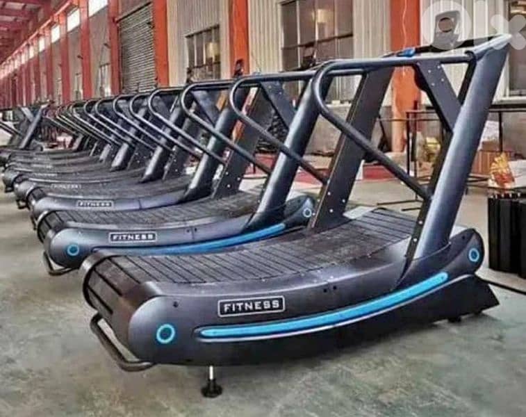 Treadmill Curve GEO sport معدات رياضية متنوعة 1