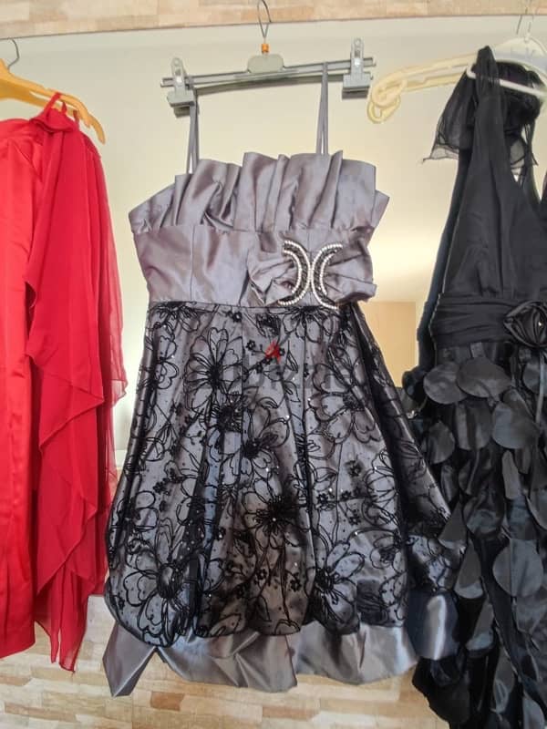 شروة فساطين أعراس للبيع بسعر مغرٍ 13