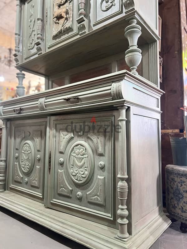 vintage cupboard 5