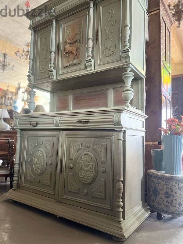 vintage cupboard 13