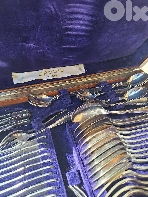 set of 94 pieces silver ercuis France original 4