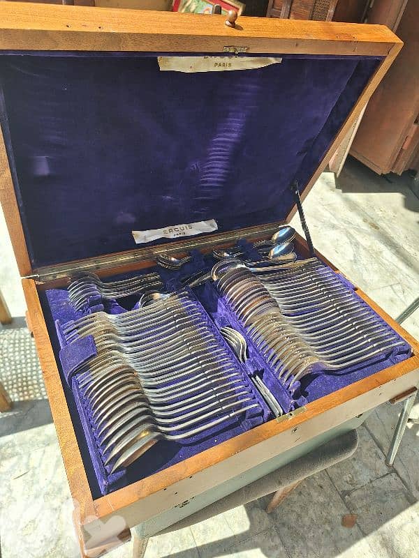 set of 94 pieces silver ercuis France original 5