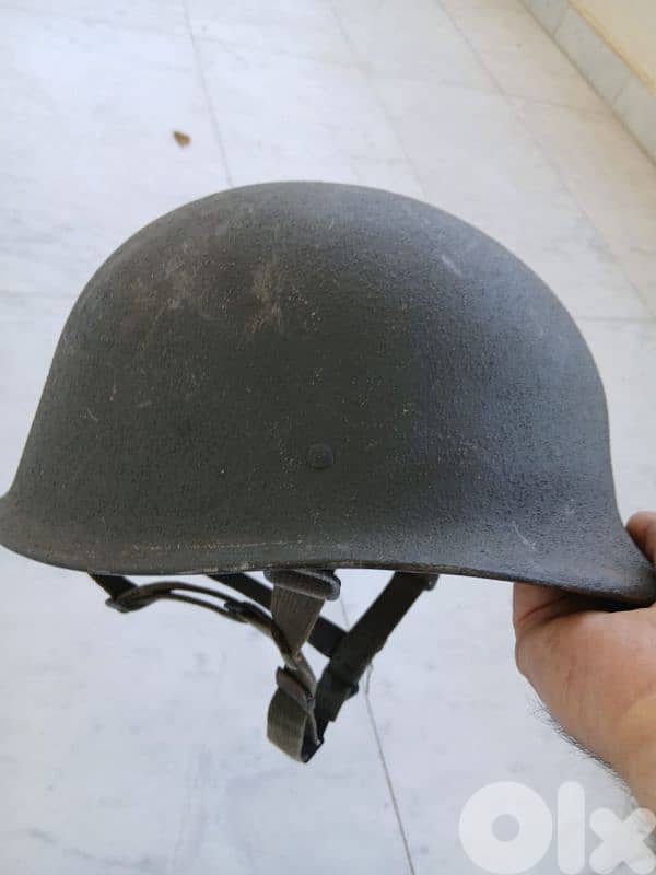 خوذة عسكرية 0