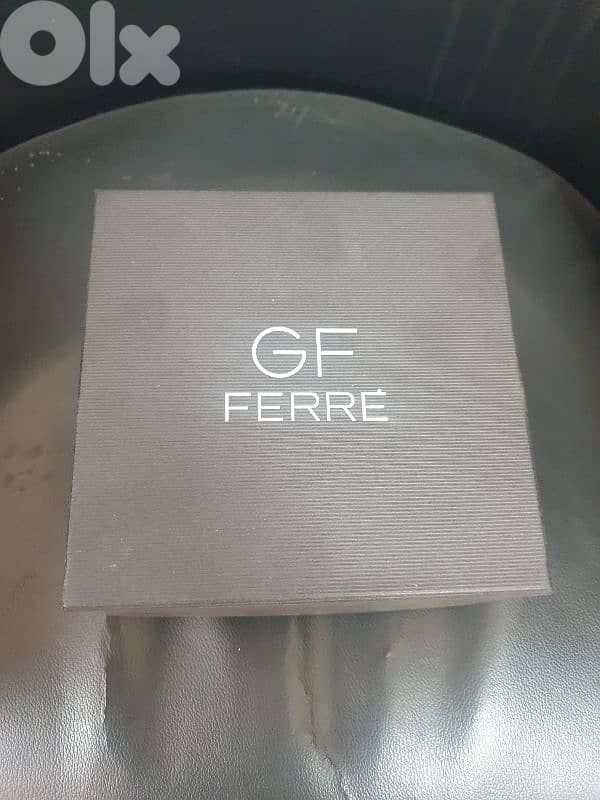 GF FERRE 5