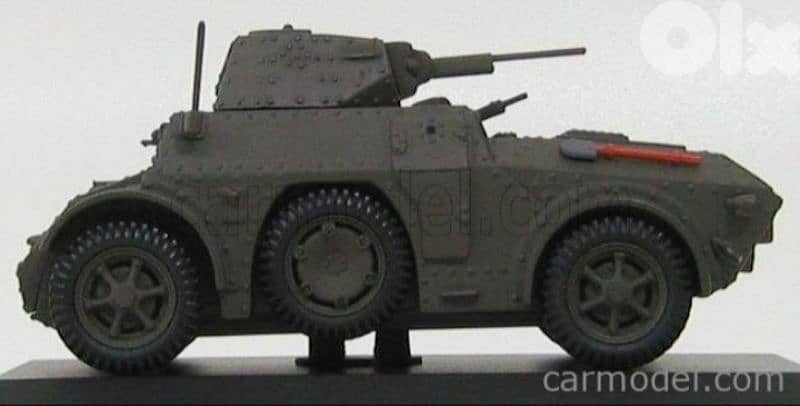 Lancia AB 41 (1946) Armoured Tank diecast car model 1;43 1