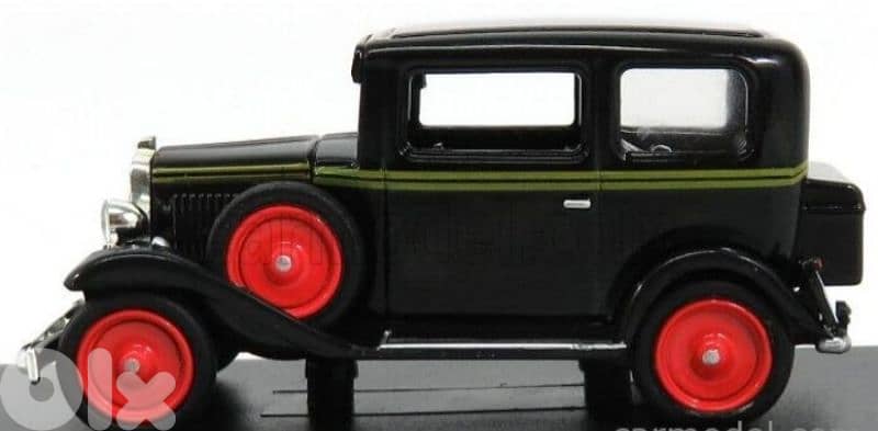 Fiat 508 1932 diecast car model 1;43. 1
