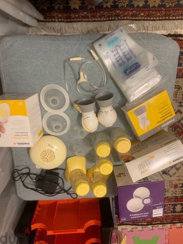 Medela swing maxi flex double electric breast pump 2