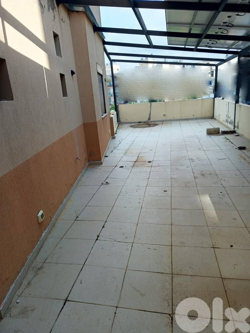 110 SQM Apartment in Jdeideh/Rouweissat, Metn + 80 SQM TERRACE 0