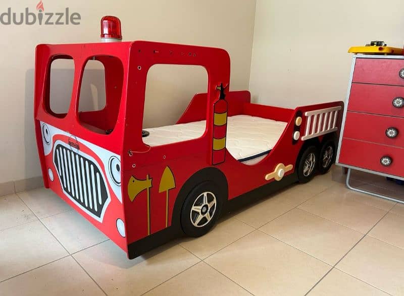 Fire Engine bed 1
