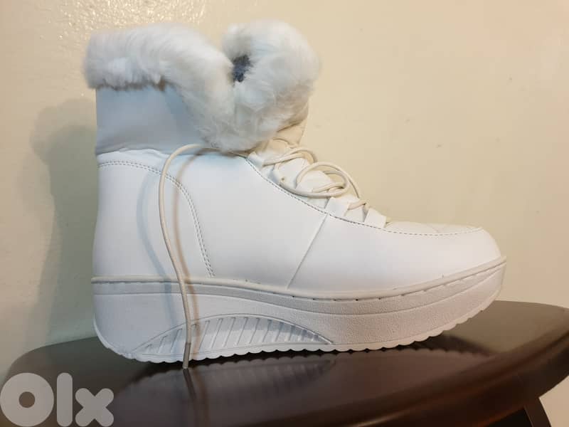 Women Boots Solid Slip-On Soft 0