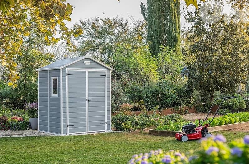 KETER Manor 6x5 Garden Shed 2