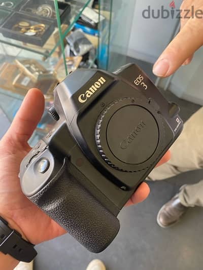Canon Eos 3 (new old stock)