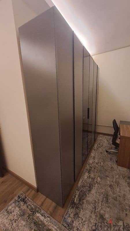 Modern Bedroom | Excellent Condition 5