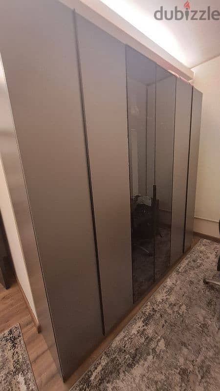 Modern Bedroom | Excellent Condition 6