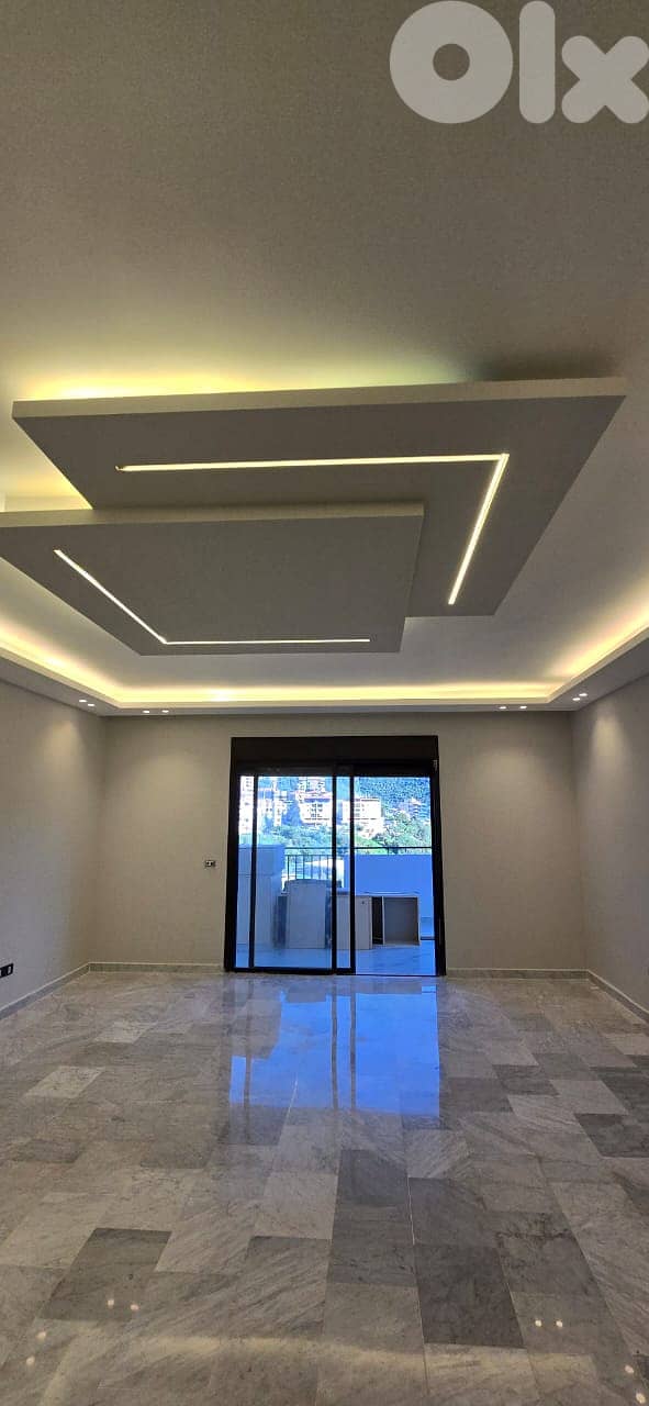 Renovated&Decorated Apartment+Mountain view 4 Sale in Mansourieh 0