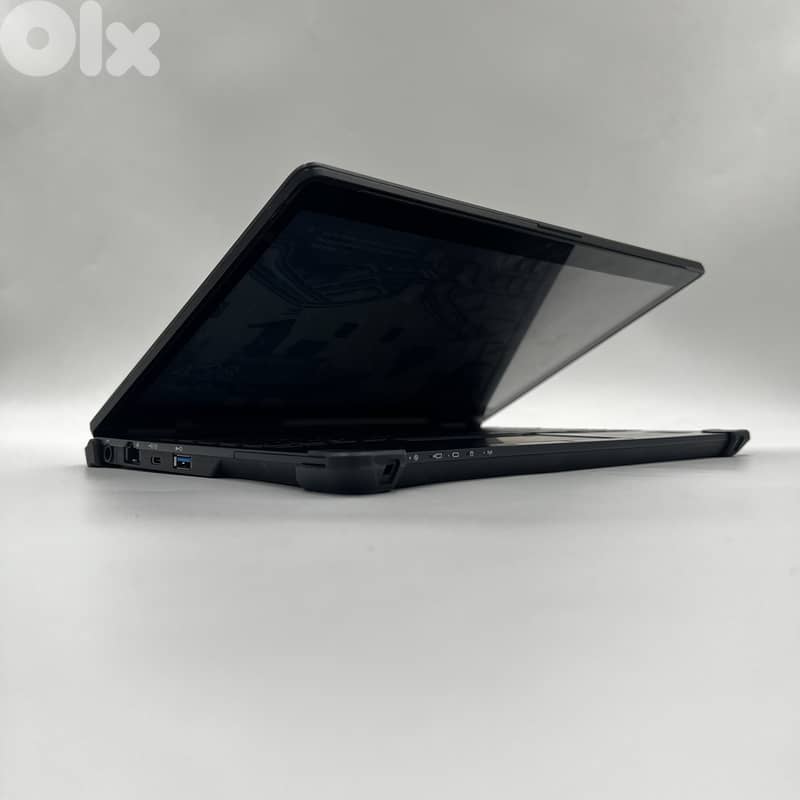 5235-Used Laptop Fujitsu LifeBook P727 13