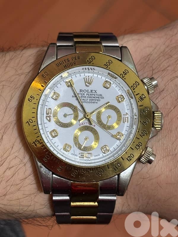 ROLEX AUTOMATIC AND MANUAL-WINDING OYSTER PERPETUAL DAYTONA 2