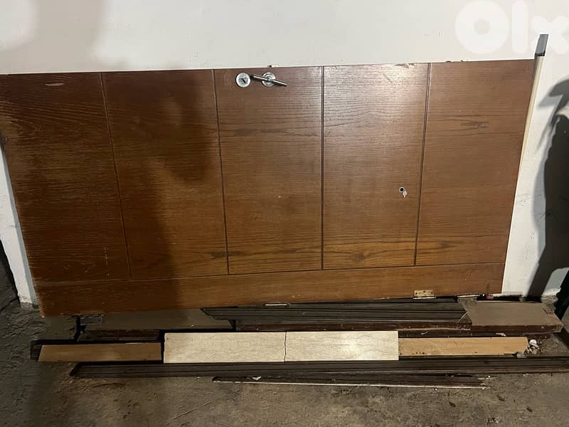 door with accessories 1