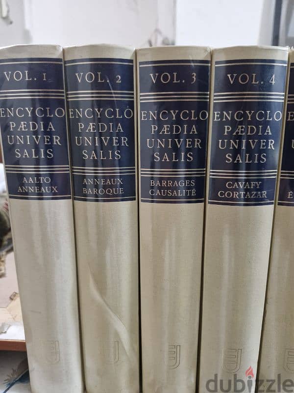 Encyclopedia Universalis en 20 volumes 3