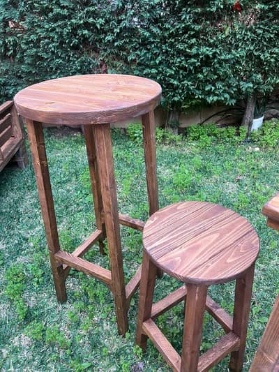 bar table ( height : 115 cm ) / bar chair ( height: 75 cm )