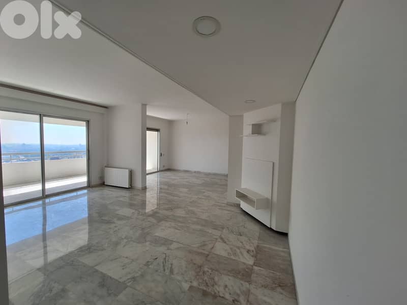 Apartment for rent in Achrafieh شقة للإيجار في الأشرفية 0