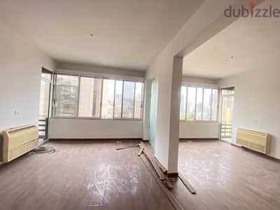 Office or pilates studio open space badaro