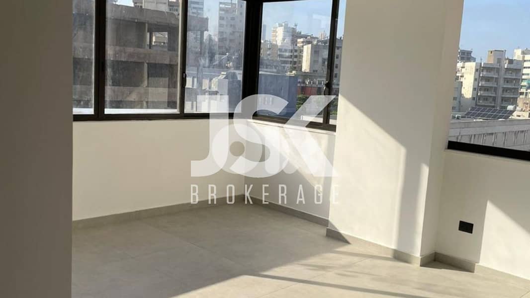 L17734-200 SQM Office For Sale in Sin El Fil 0