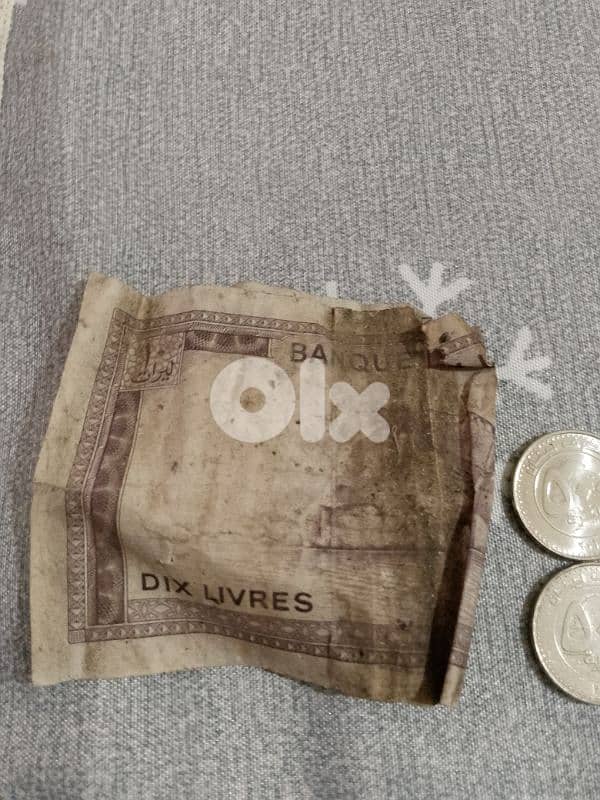 عملات حجر قاديم للبيع عدد 10 كلن سعرون 10$ 7