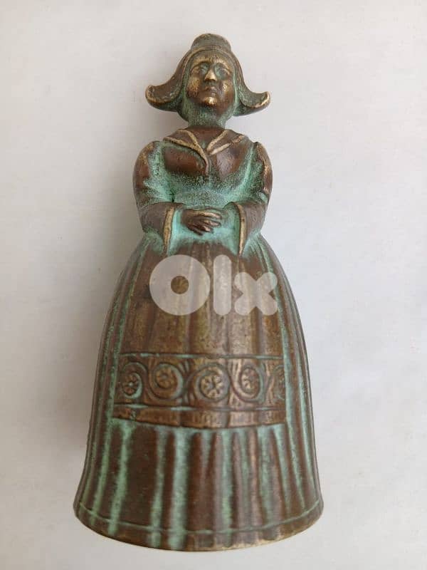 جرس وشمعدانان 10