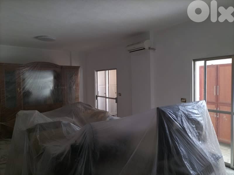 160 SQM Apartment in Haret Hreik, Baabda in a Calm Neighborhood 0