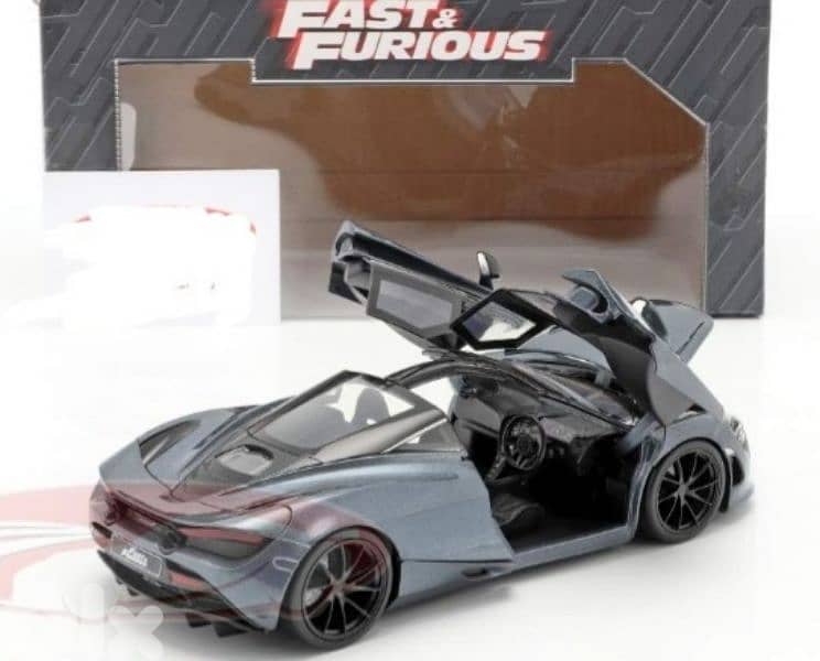 Mclaren 720S (Fast & Furious) diecast car model 1;24 5