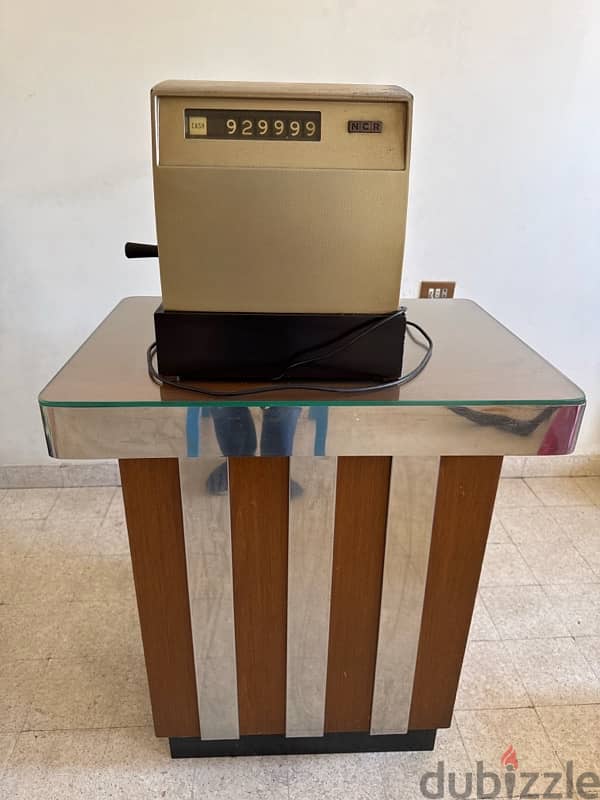 antique cash register 2