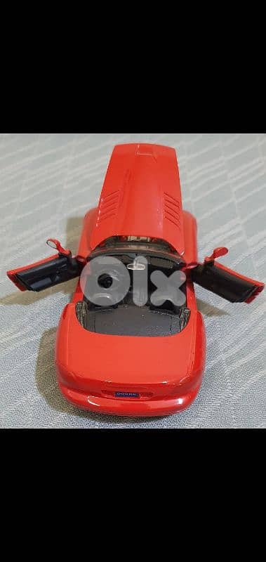 RedDodge Viper iron like new no scratches  1/24  only 15 $ b ashrafiye 3
