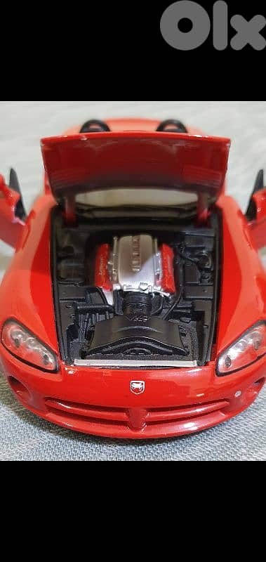 RedDodge Viper iron like new no scratches  1/24  only 15 $ b ashrafiye 7
