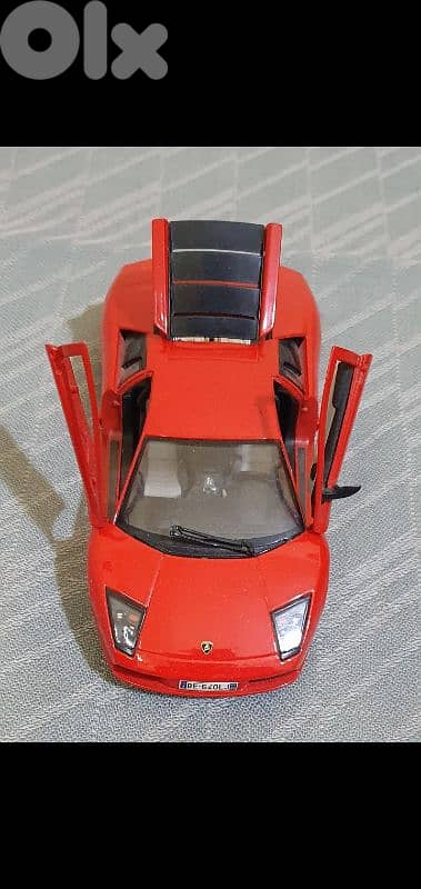 Red Lamborghini iron like new no scratches 1/24  only 17 $ b ashrafiye 4